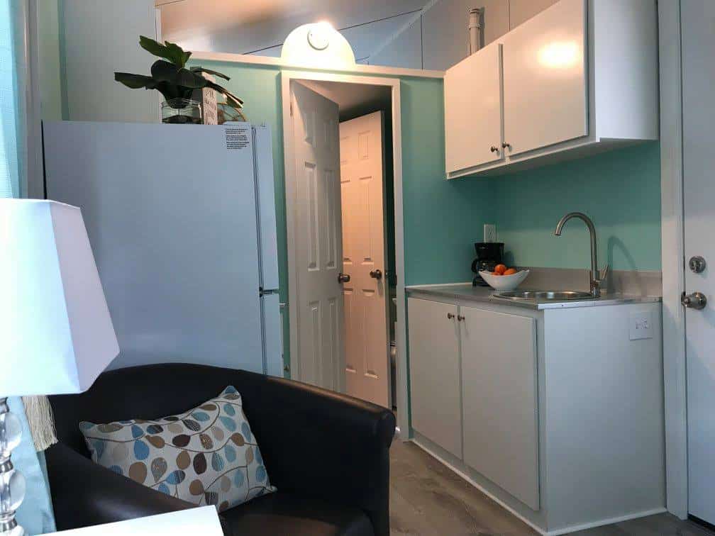 16 Perfect Tiny Houses for Sale in Florida - The Wayward Home