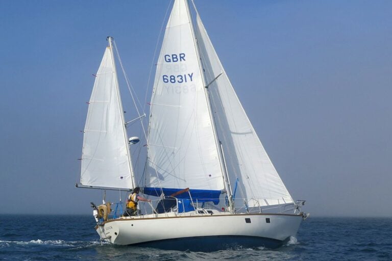 Famous Jury-Rigs: 9 Times Sailors MacGyvered Their Way Home